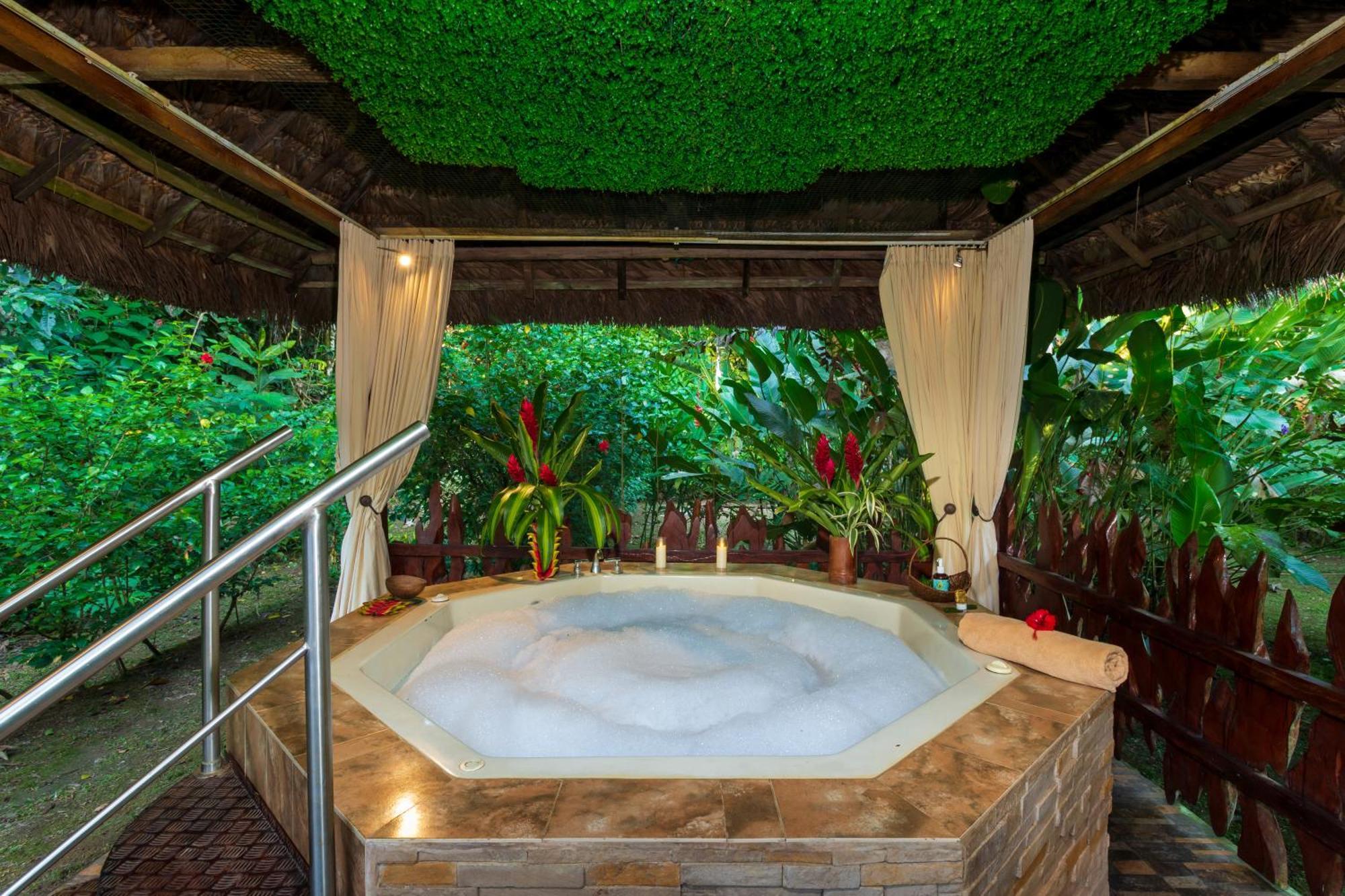 La Selva Amazon Ecolodge&Spa Providencia Esterno foto